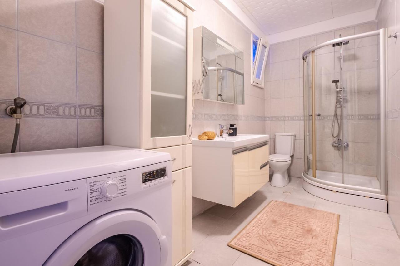 Fully Equipped Cozy Home In Kadikoy อิสตันบูล ภายนอก รูปภาพ